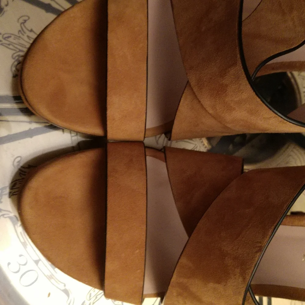 Stuart Weitzman Shoes - Picture 6 of 13